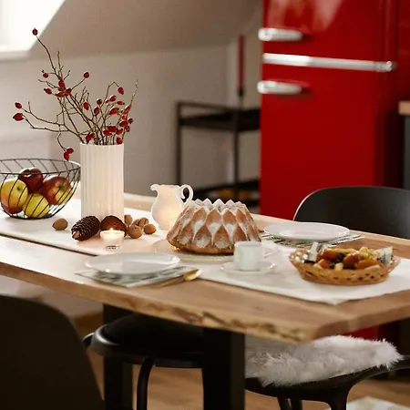 Loft Vpodhuri Krusnych Hor S Terasou A Virivkou